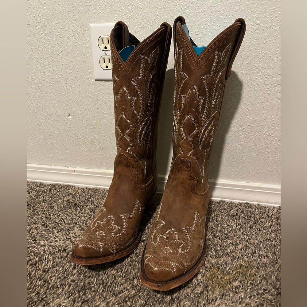Ladie’s Lane Cowboy Boots